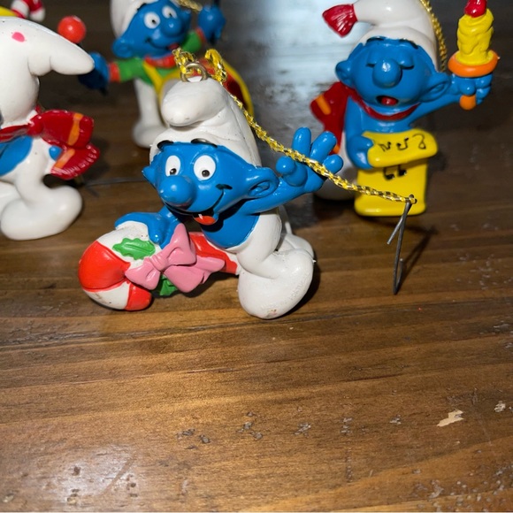Vintage 5-Piece Smurf Christmas Ornament Set - Picture 8 of 10